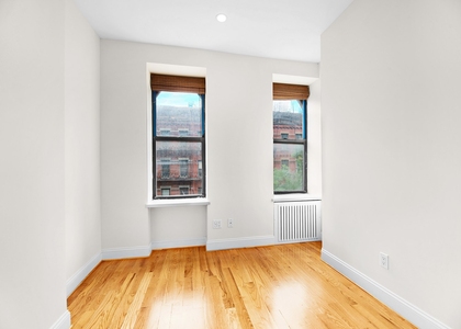 West 48th - Photo 1