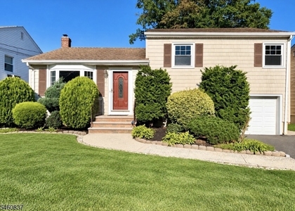 827 Savitt Pl - Photo 1