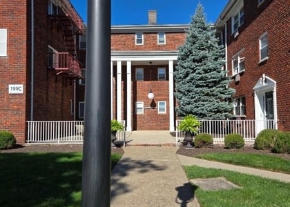 199 North Beverwyck Rd - Photo 1