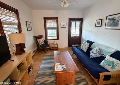 903 C Street - Photo 1