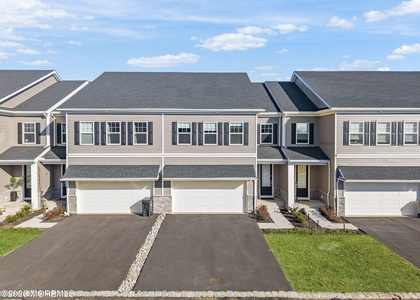 1003 Navigator Avenue - Photo 1