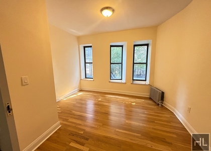 East 12th Street - Photo 1