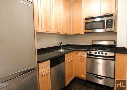 Fourth Avenue - Photo 1