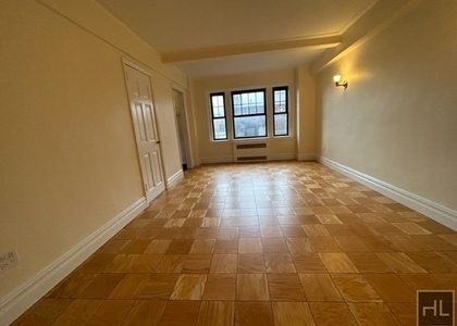 Christopher Street - Photo 1