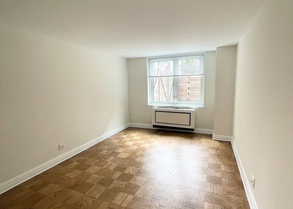 East 71st Street - Photo 1