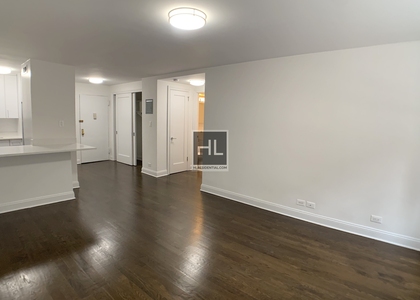 E 16 St - Photo 1