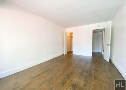 East 63 Street - Photo 1