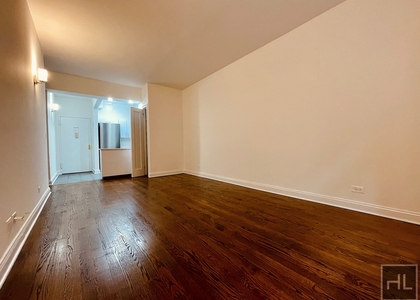 West 22 Street - Photo 1