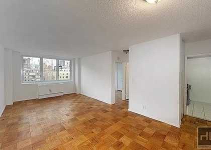 East 34 Street - Photo 1