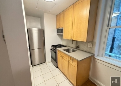 E 66 Street - Photo 1