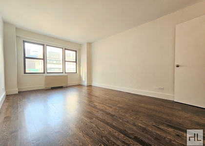 East 63 Street - Photo 1