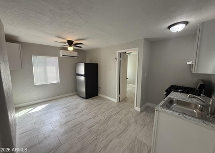 185 W Morelos Street - Photo 1