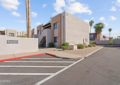 1065 W 1st Street - Photo 1