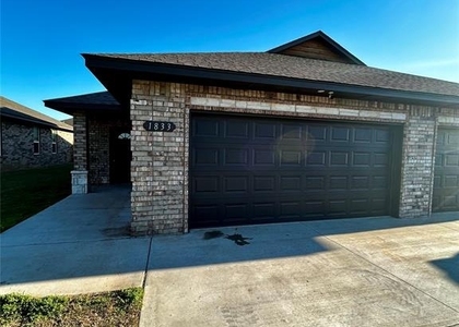 1833 Cypress Lane - Photo 1