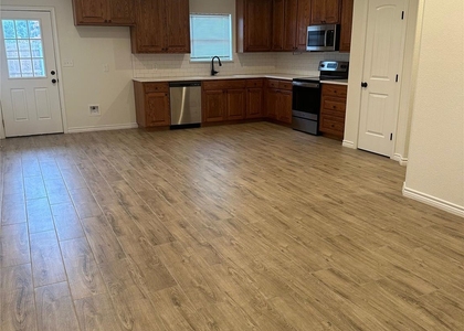 2321 County Road 704b - Photo 1