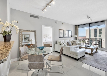 550 Okeechobee Boulevard - Photo 1