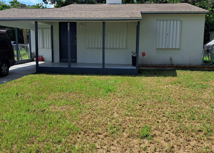 1013 Mayflower Road - Photo 1