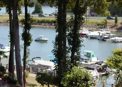 218 Northwest Drive - Photo 1