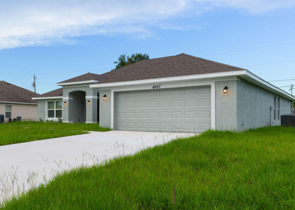 4557 Sw Van Dyke Street - Photo 1