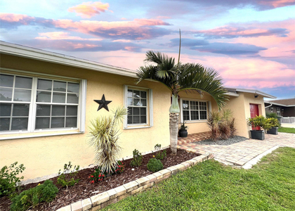 9135 Saddlecreek Drive - Photo 1