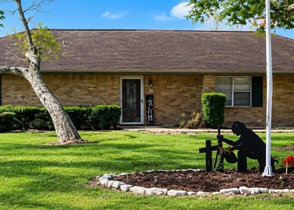 2509 County Road 582a - Photo 1