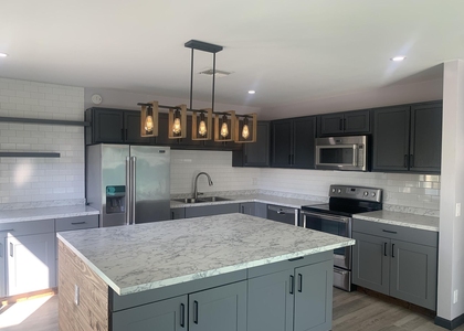 212 Nw 41st Court - Photo 1