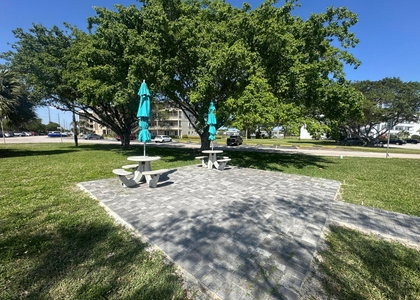 264 Farnham K - Photo 1