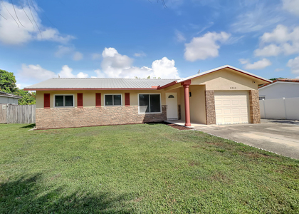 2233 Nw 3rd Avenue - Photo 1