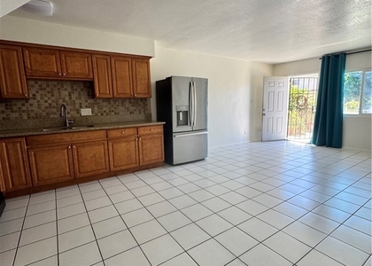 8065 Fillmore - Photo 1