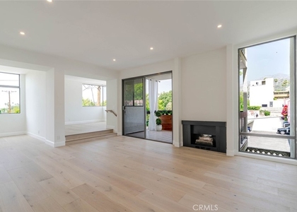 1305 N Columbus - Photo 1