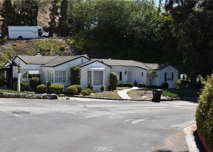 1620 Melwood Drive - Photo 1