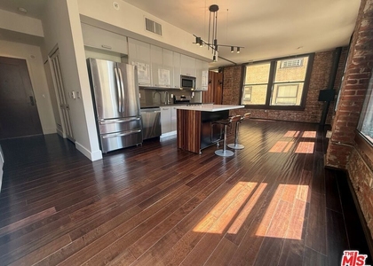 460 S Spring Street - Photo 1