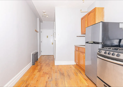 707 Sterling Place - Photo 1