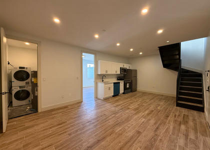 454 East 26th Street - Photo 1