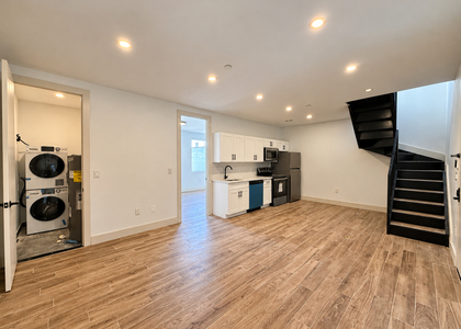 454 East 26th Street - Photo 1