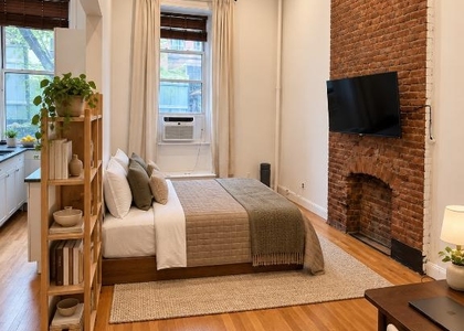 Montague Street - Photo 1