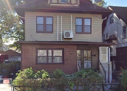 193-10 100th Avenue - Photo 1