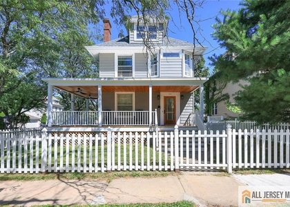101 S 4th Avenue - Photo 1