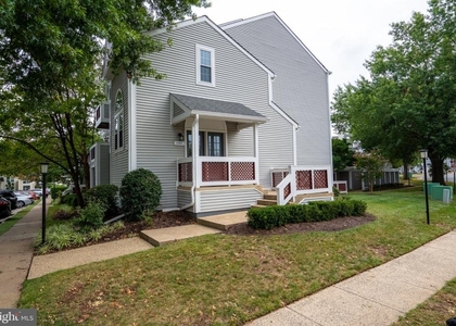 12887 Grays Pointe Road - Photo 1