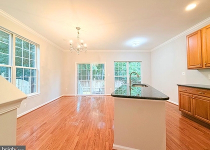 1274 Vintage Place - Photo 1