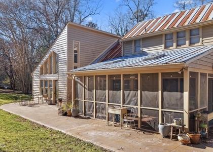 303 Henderson Street - Photo 1