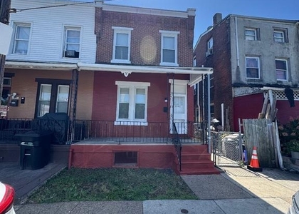 2042 Cemetery Avenue - Photo 1