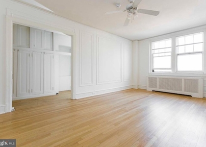 2100 Walnut Street - Photo 1