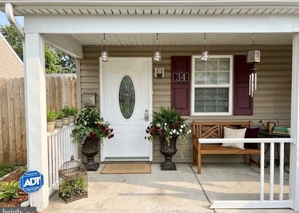 34 Ring Lane - Photo 1
