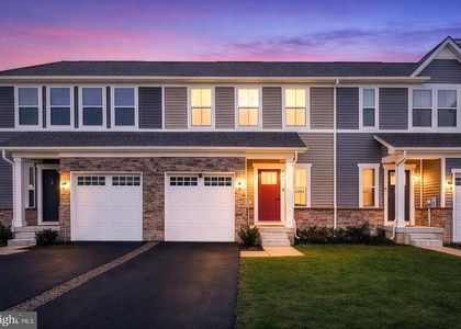 14 Pratt Lane - Photo 1