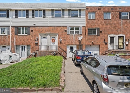 141 Laureba Avenue - Photo 1