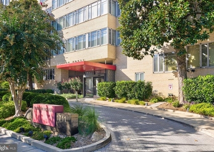 1711 Massachusetts Avenue Nw - Photo 1
