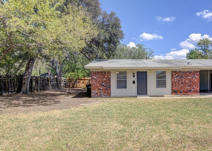 5006 Brighton Rd - Photo 1