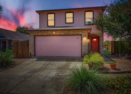 7425 Thannas Way - Photo 1