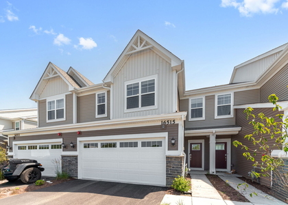 16515 W Golden Valley Lane - Photo 1